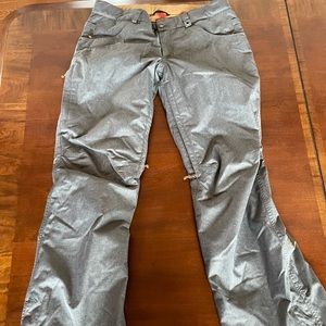 686 snowboard pants
